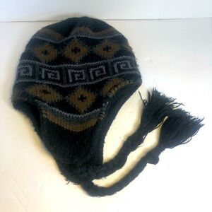 Lids Knit Hat With Chin Straps. 100% Acrylic. One Size.